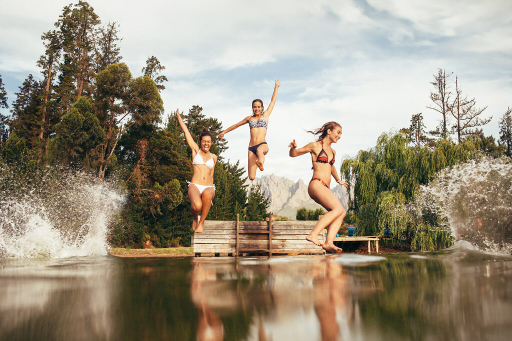 10 lagos y pantanos para bañarse en España