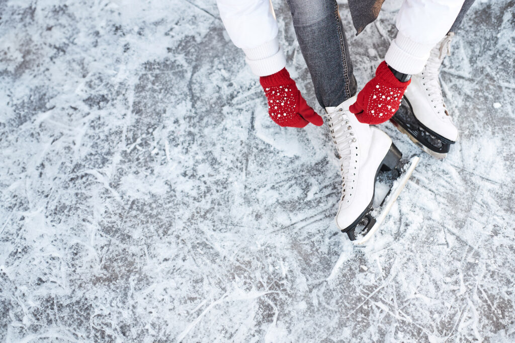 Las pistas de hielo más bonitas de España para disfrutar el invierno de forma distinta